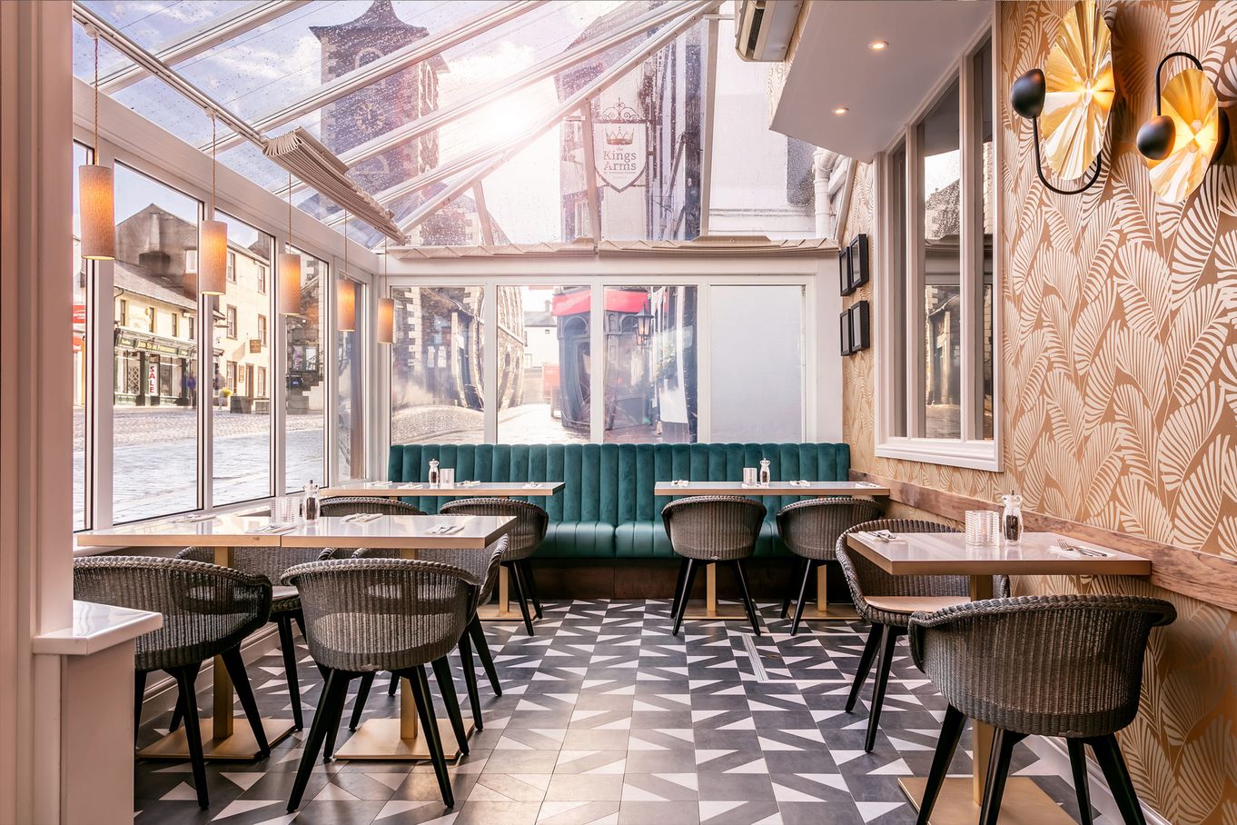 The Skiddaw Hotel Bar & Conservatory