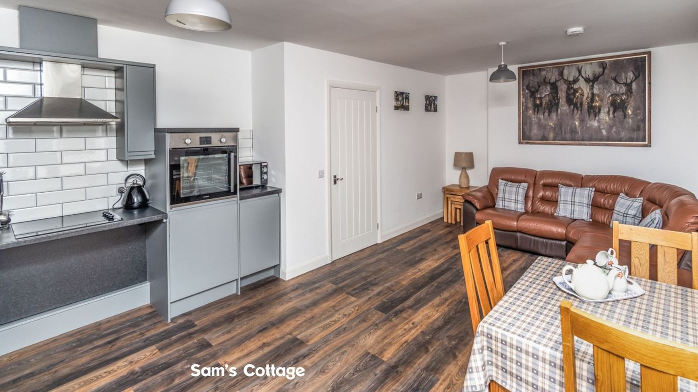 Tithe Cottage, Isabel Cottage, Sams Cottage & Greta Side