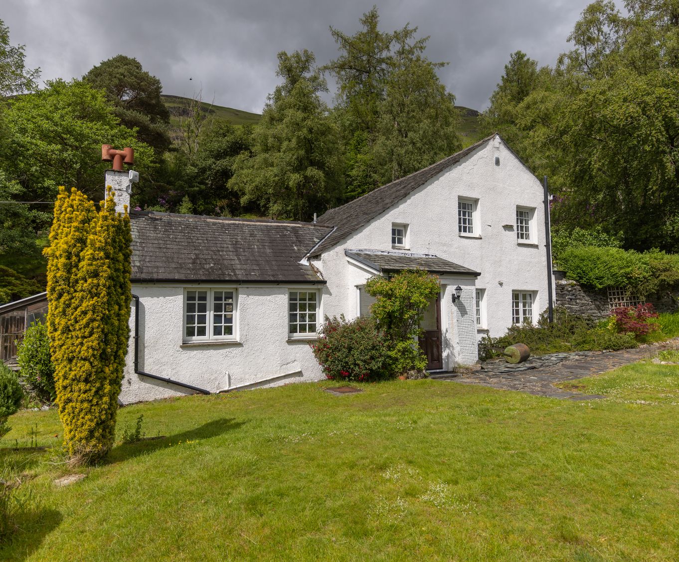 Brandlehow, Lords Seat and Lake View Apartment