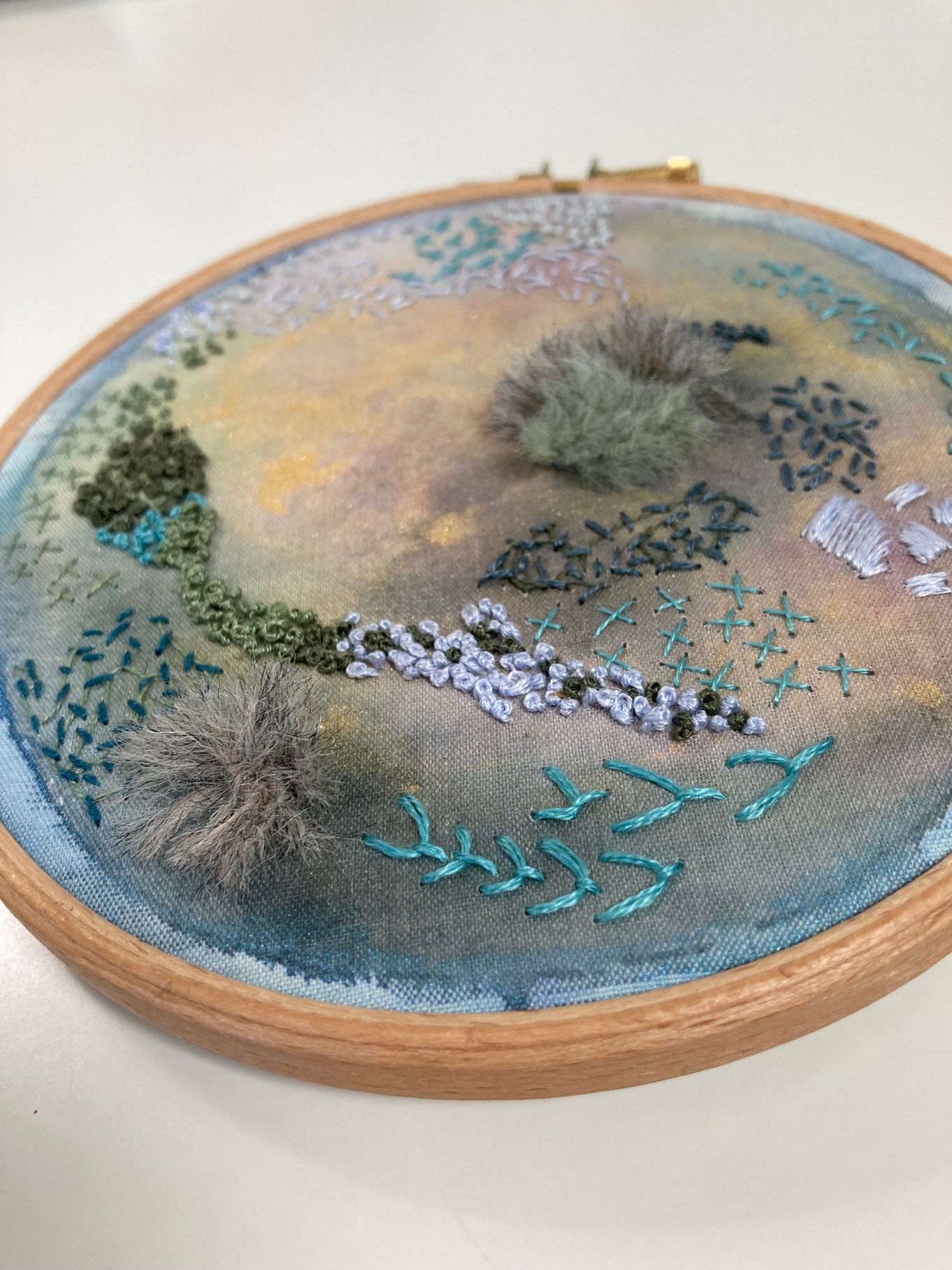 Textured Embroidery & Abstract Mark Making class with Victoria Merness