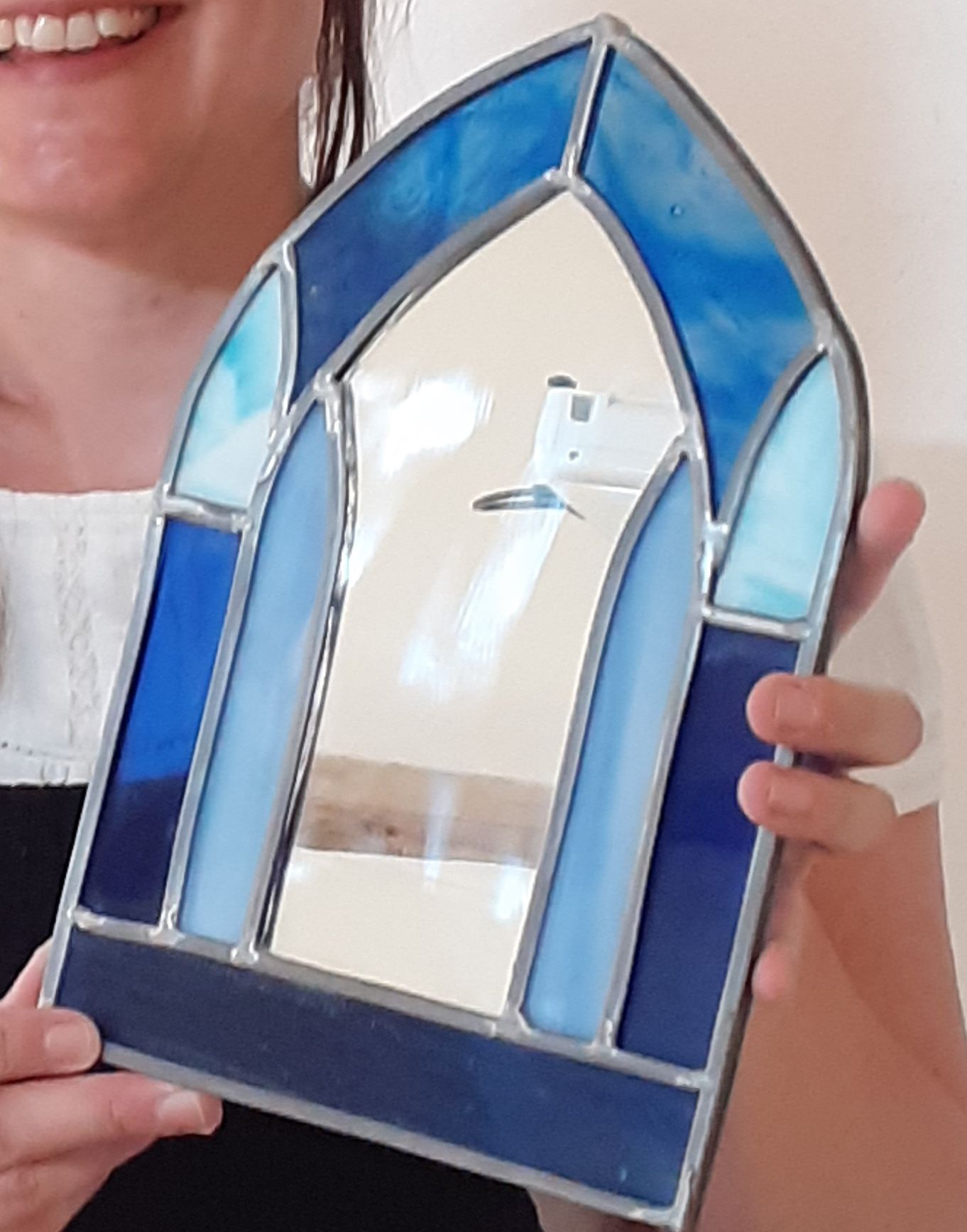Make a Stained Glass Mirror with Lizzy Hippisley-Cox 