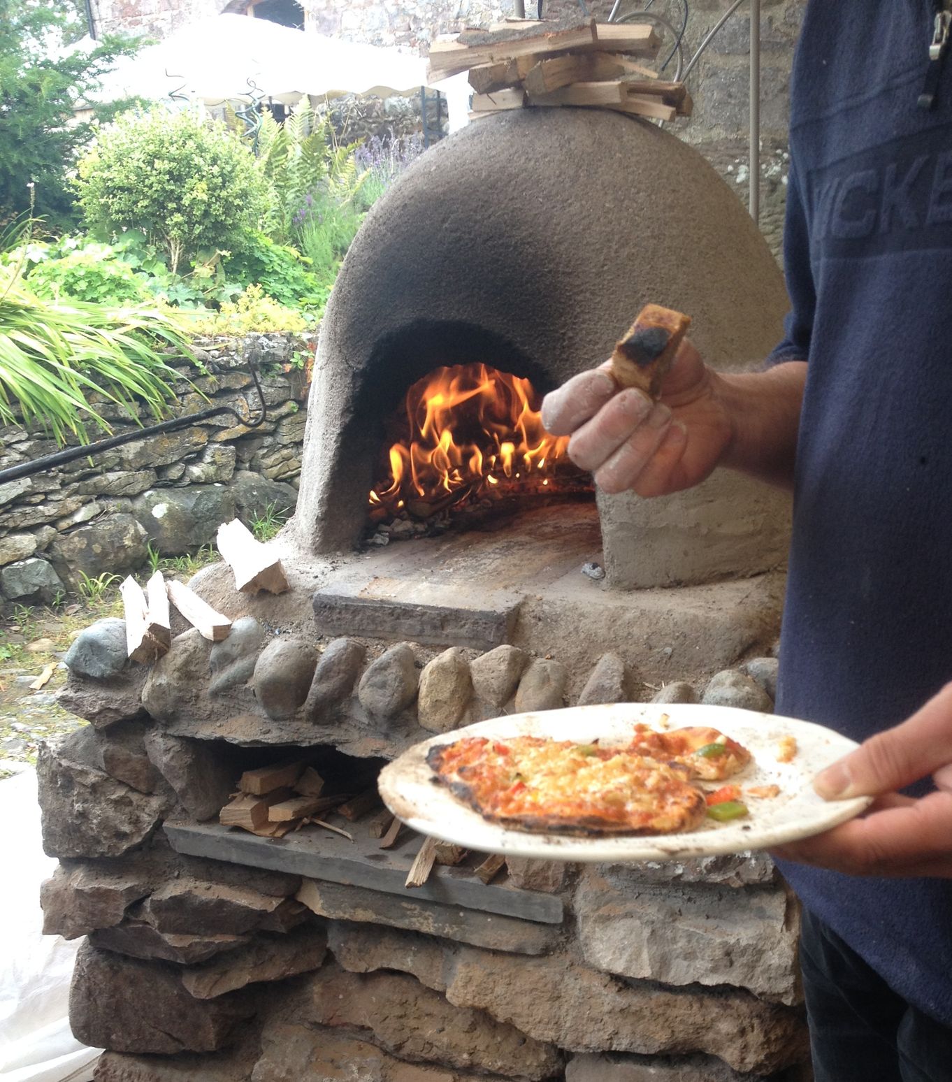Build a Cob Pizza Oven Day with David Alty