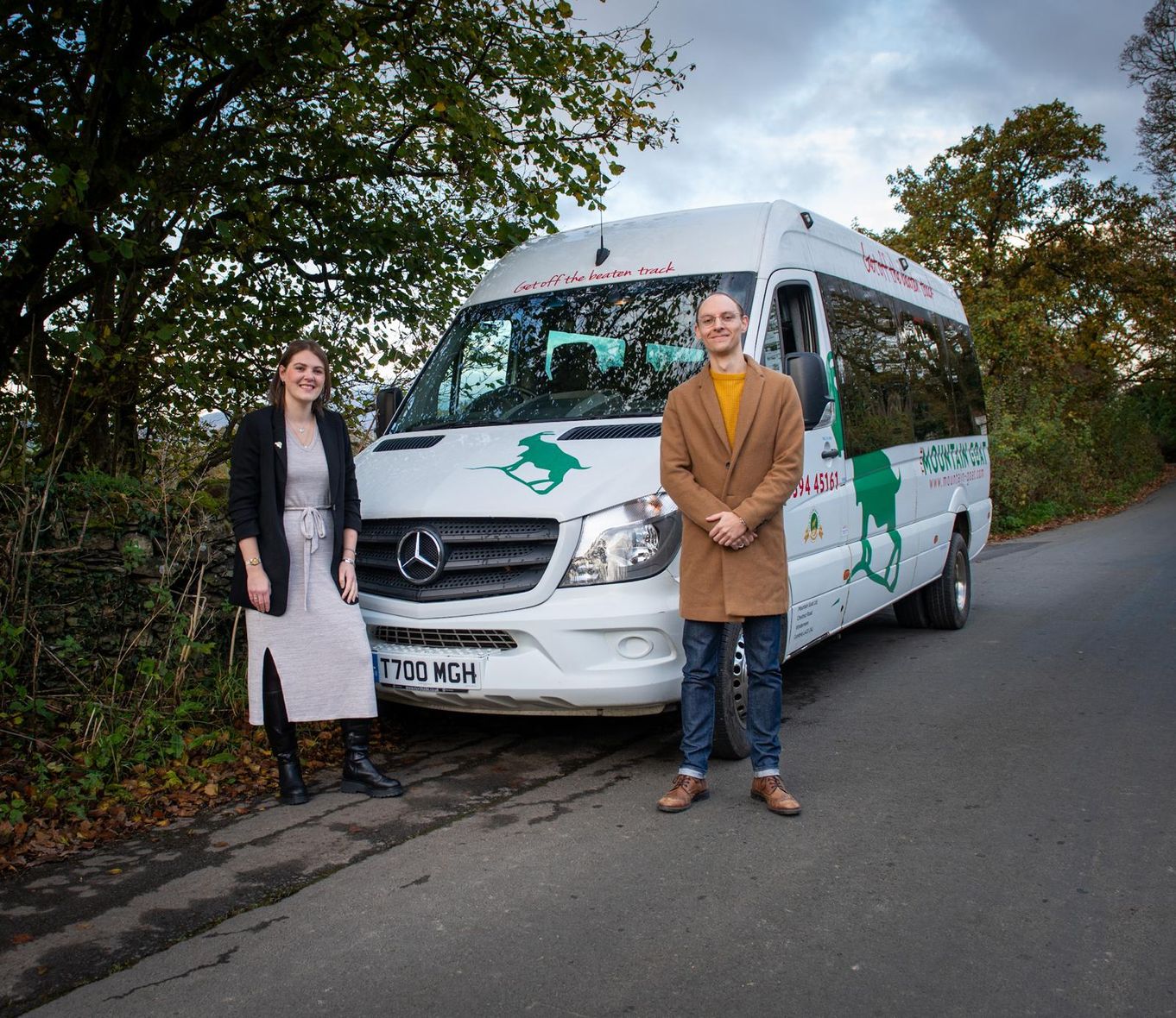 asia connor and aj white with bus at kaisers view.jpeg