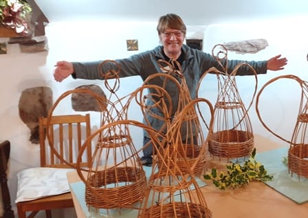Willow Weaving ~ Angels with Phil Bradley